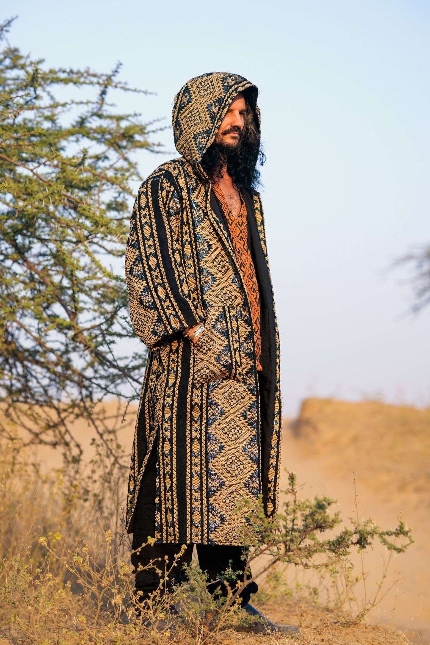 Nomad Sun Coat